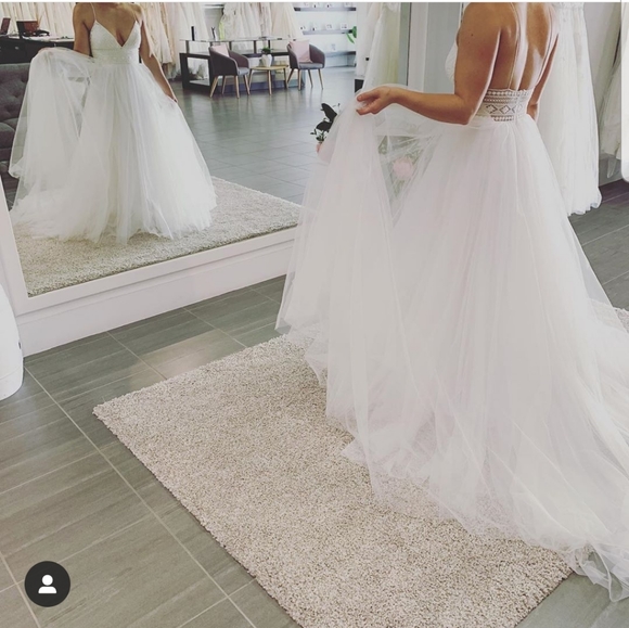 51702 Thistle wedding gown. Willow by Watters. - Picture 3 of 3